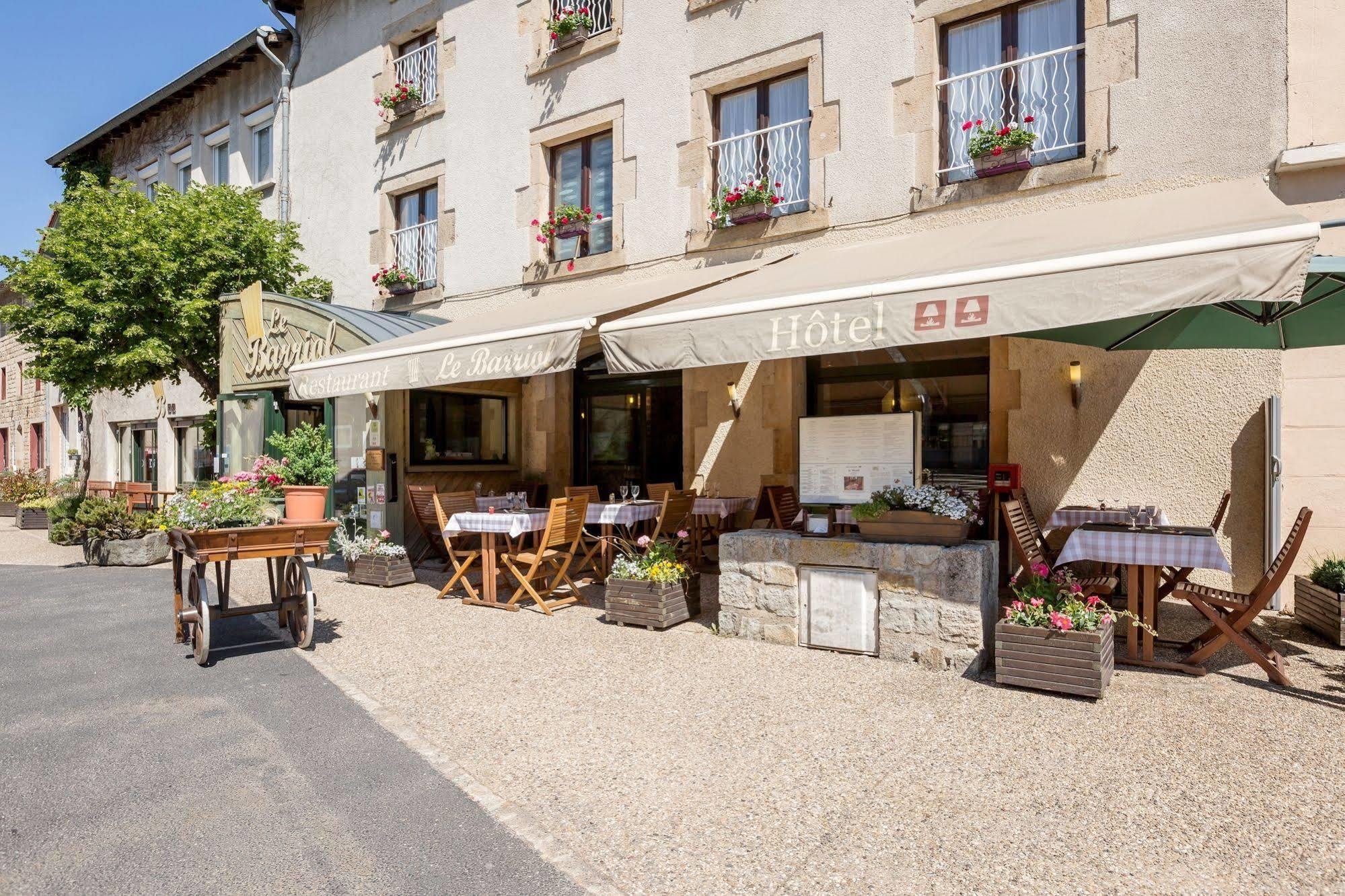 Le Barriol Hotel Saint-Julien-Chapteuil Exterior photo